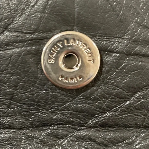 🤍TIMELESS Beautiful YSL Bag🤍 - Picture 13 of 16